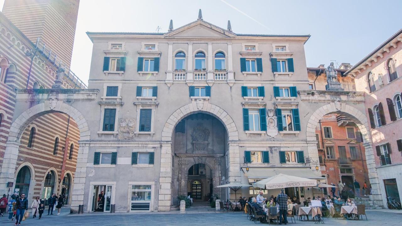 Domus Nova Palace - Italian Homing Verona Dış mekan fotoğraf