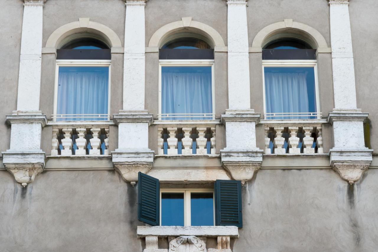 Domus Nova Palace - Italian Homing Verona Dış mekan fotoğraf