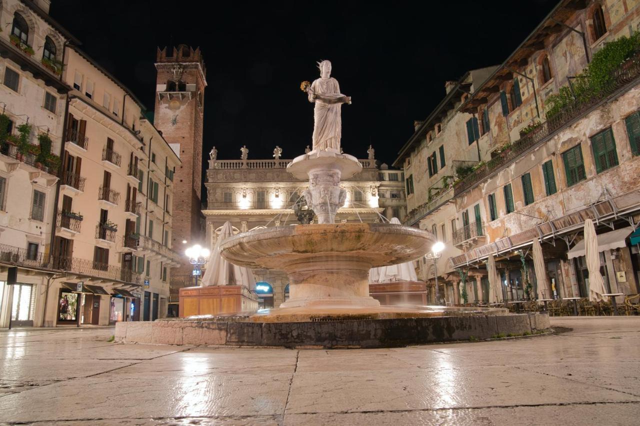 Domus Nova Palace - Italian Homing Verona Dış mekan fotoğraf