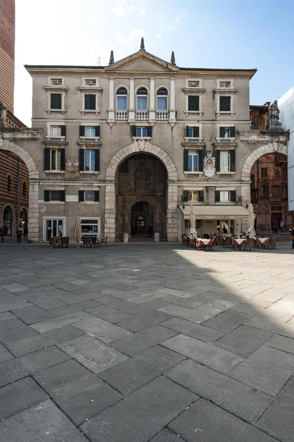 Domus Nova Palace - Italian Homing Verona Dış mekan fotoğraf